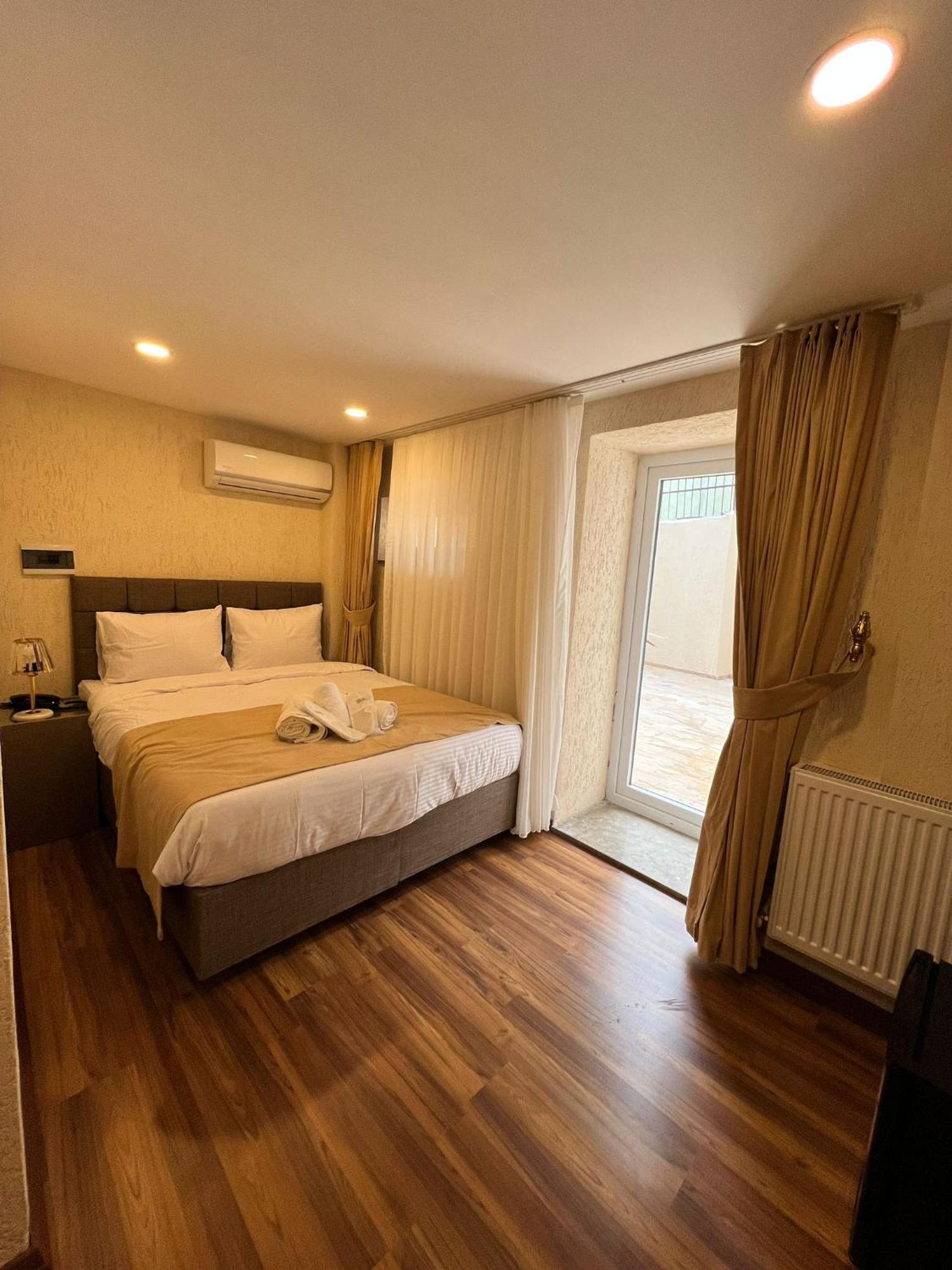 Taksim Nacre 360 Suit Istanbul Exterior foto